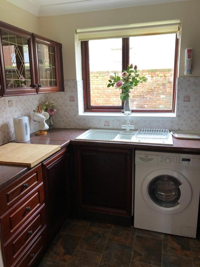 פול Quayside Close Holiday Apartments מראה חיצוני תמונה